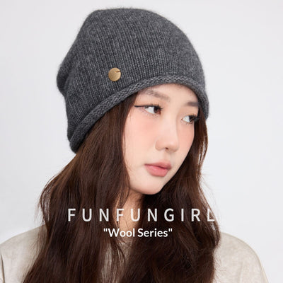 Gorro de Lana Tejido para Mujer con Protección de Oídos - Image 2