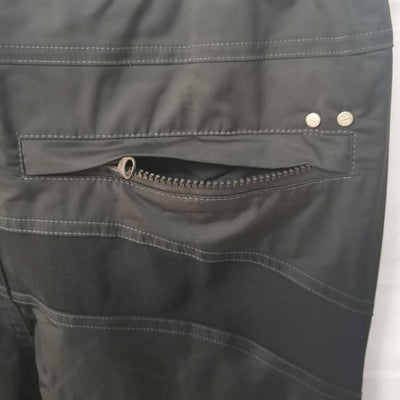 Pantalones Casuales con Cierre Trasero y Costura de Nylon - Image 5