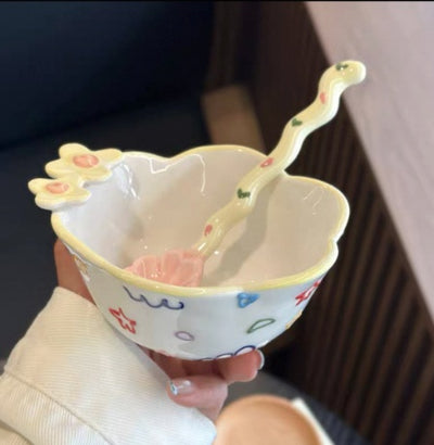 Plato para Desayuno de Cerámica Artesanal con Relieve Floral Pintado a Mano - Image 9