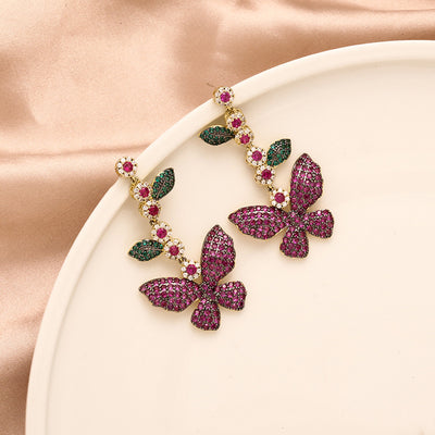 Aretes Largos de Hoja y Flor con Circonitas Incrustadas y Borla