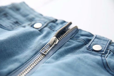 Shorts de Mezclilla Cintura Alta con Cierre Frontal y Ajuste Elástico - Image 12