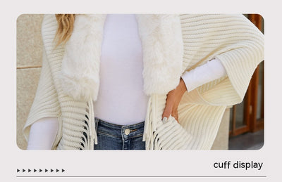 Chal Tejido con Cuello de Piel y Borlas - Image 18