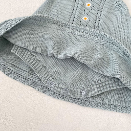 Conjunto de Abrigo Calado y Falda Tejida para Bebé - Image 11