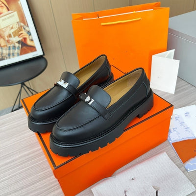Mocasines con Plataforma y Cierre de Metal para Mujer - Image 13