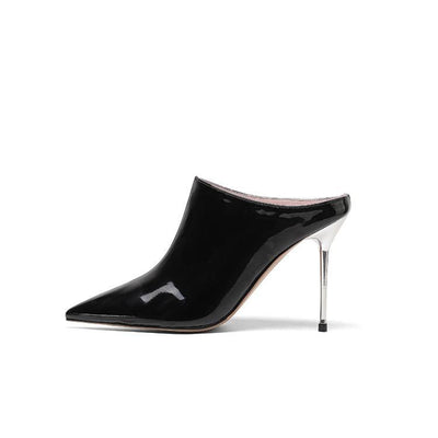Tacones Stiletto Plateados con Punta Fina y Capellada de Cuero Charol - Image 10