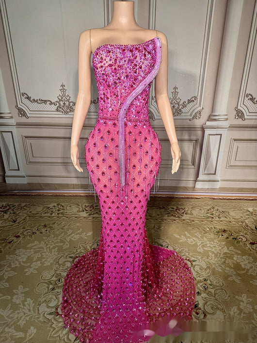 Vestido Asimétrico Diamante con Diseño Vanguardista - Image 4