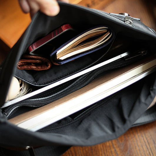 Bolsa de Cuero para Documentos A4 - Maletín Profesional con Bandolera - Image 7