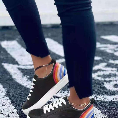 Zapatillas Blancas para Mujer con Cordones - Diseño Versátil y Cómodo - Image 2