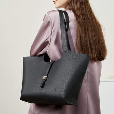 Bolso Bandolera Portátil de Cuero Genuino con Detalles Artesanales - Image 4