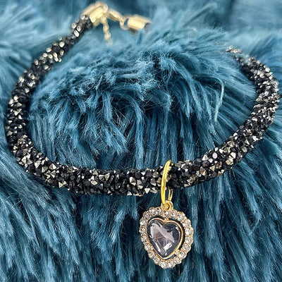 Collar Gato con Dije Corazón de Cristales Brillantes - Accesorio Reflectante para Mascotas