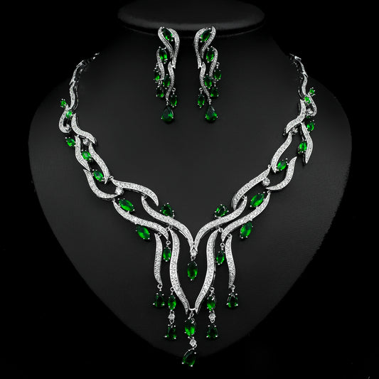 Conjunto de Joyería de Cristal y Zirconia con Colgante de Borla
