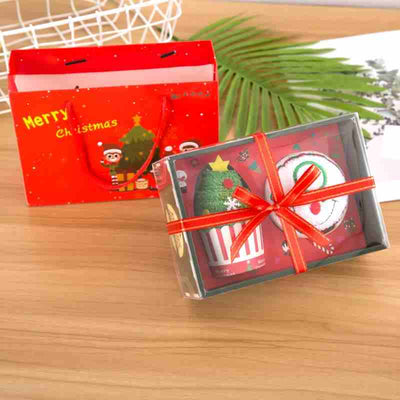 Set de Regalos Navideños con Toallas y Muñecos - Image 7