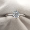 Anillo de Moissanita de 1 Quilate con Seis Puntas en Plata 925 y Baño de Oro 18k