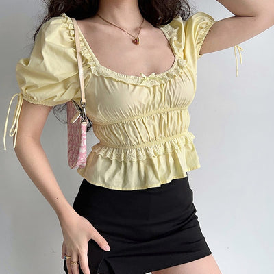 Blusa Retro con Cuello Cuadrado y Mangas Abullonadas de Encaje - Image 11