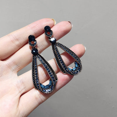 Aretes de Plata S925 con Diamante, Diseño Gota Irregular Retro - Image 7