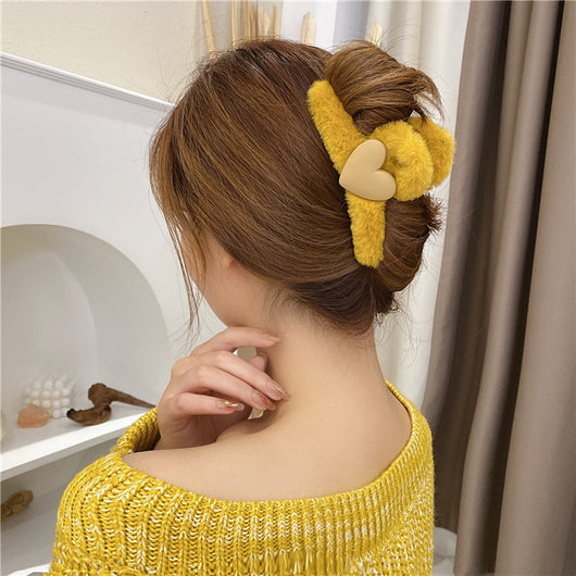Pinza Agarradera de Peluche Amor Dongdaemun - Otoño Invierno - Image 11