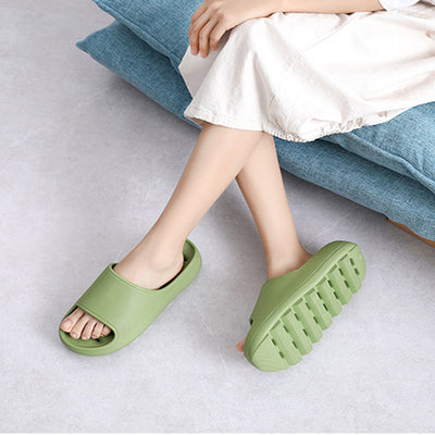 Pantuflas Antideslizantes Gruesas para Baño y Hogar - Image 2