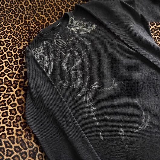 Sudadera Cuello Redondo Manga Larga Estilo Urbano Dark con Estampado - Image 2