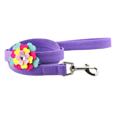 Arnés Pectoral para Mascotas con Patrón de Flores de Terciopelo y Cuerda de Tracción - Image 9