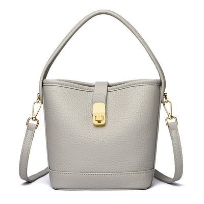 Bolso de Cuero Minimalista Bandolera Multicapa - Diseño Versátil y Elegante - Image 12