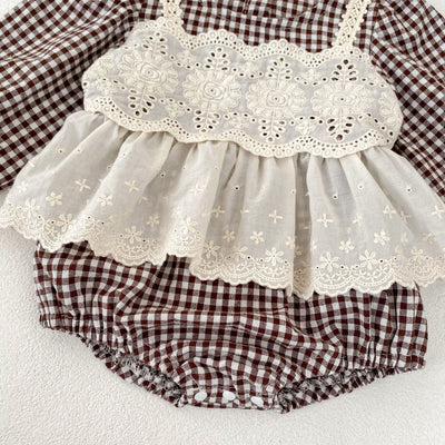 Enterizo Elegante para Bebé Niña con Encaje y Falda Triangular - Image 11