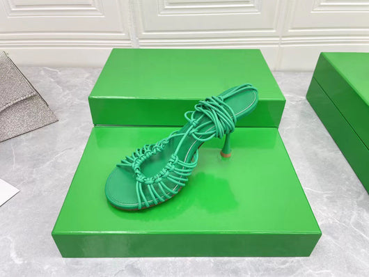 Sandalias de Tacón Alto Stiletto con Correa y Piel de Oveja - Image 9