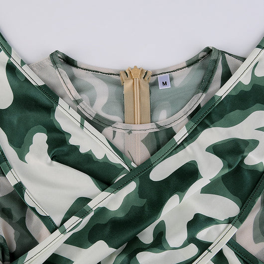 Jumpsuit Estampado para Mujer con Cuello Halter y Fruncido - Image 7
