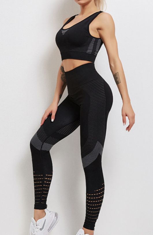 Conjunto Deportivo de Manga Corta para Hombre y Mujer - Image 8