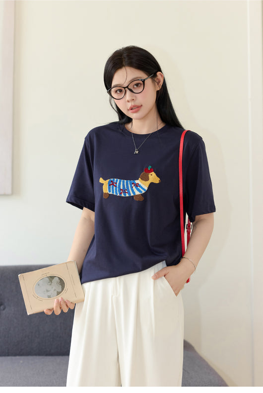 Camiseta Suelta Talla Plus con Estampado de Perro Salchicha - Image 13