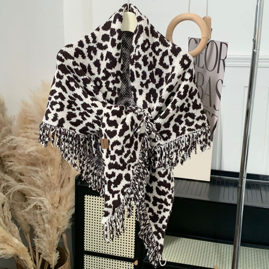 Bufanda Chal Leopardo con Flecos 2 en 1 Cálida y Elegante - Image 9
