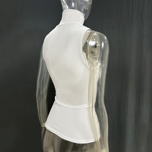 Blusa Dorada sin Mangas con Hombros Descubiertos y Tela Elástica - Image 22
