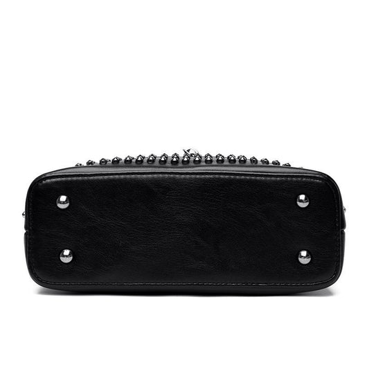 Bolso de Hombro Portátil con Remaches y Borla Trendy - Image 3