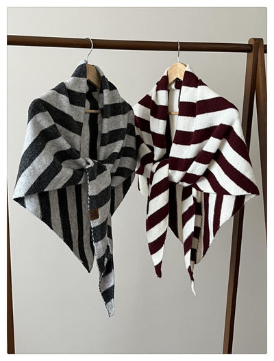 Pañoleta Triangular de Lana Pura para Otoño e Invierno - Image 33