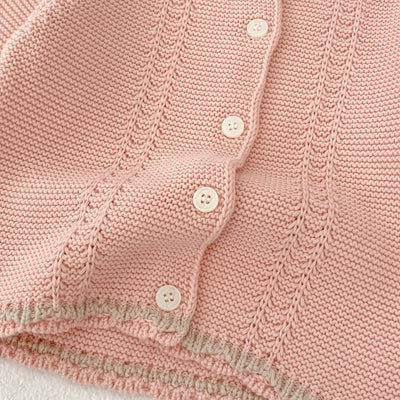 Conjunto de Dos Piezas para Bebé Niña - Cardigan Bicolor con Falda Pantalón Suspensores - Image 20