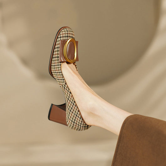 Tacones Altos Marrón con Moño Metálico para Mujer - Image 8
