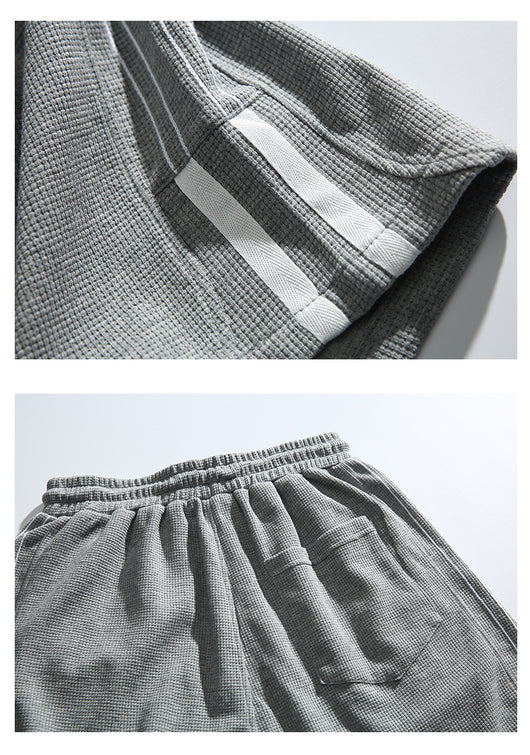 Shorts Sueltos Cuadriculados Beige Estilo Japonés - Cómodos y Versátiles - Image 8