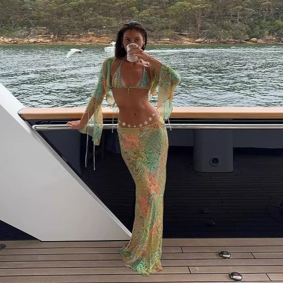 Traje de Baño Enterizo con Escote Halter, Encaje Estampado y Cordones