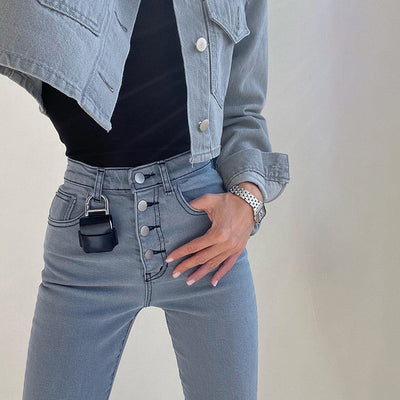 Jeans Negros Rectos con Detalles Expuestos para Mujer - Image 7