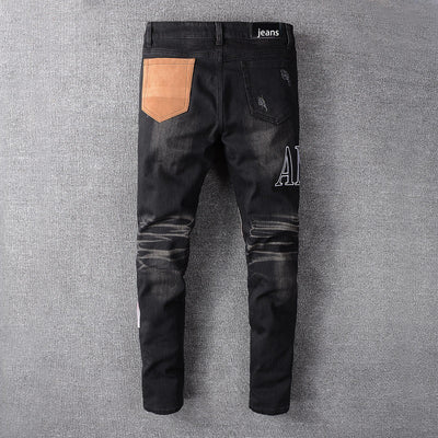 Jeans Slim Fit Elásticos con Parches Bordados de Marca Premium - Image 2