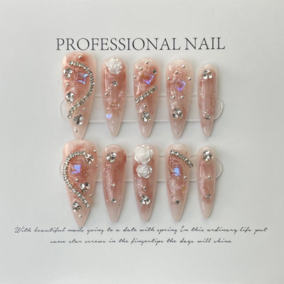 Uñas de Fotopolímero Almendra con Diamantes Completos y Diseño Camelia