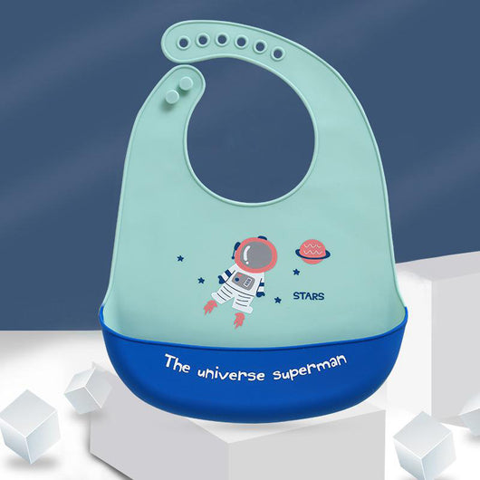 Babero Impermeable 3D con Bolsillo para Comidas Infantiles - Image 4