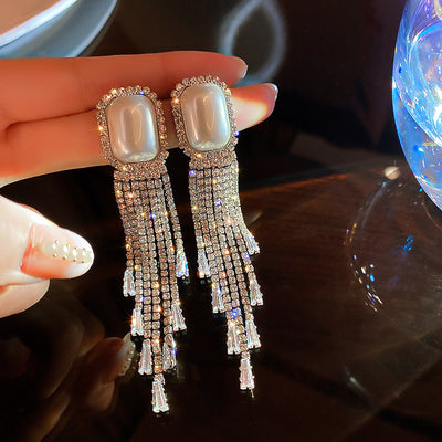 Aretes Largos de Perlas y Diamantes Completos con Borlas Exageradas - Image 6