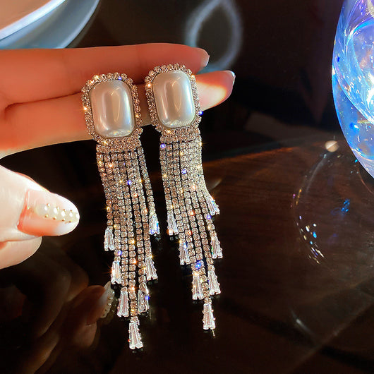 Aretes Largos de Perlas y Diamantes Completos con Borlas Exageradas - Image 6