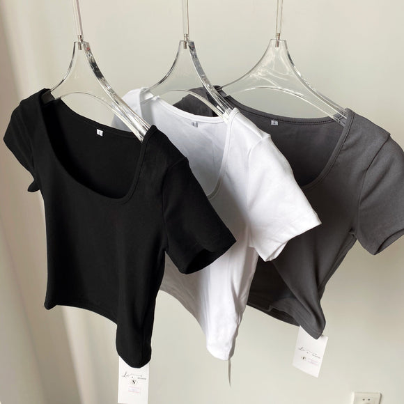 Camiseta Ajustada Manga Corta para Mujer - Top Versátil y Elegante