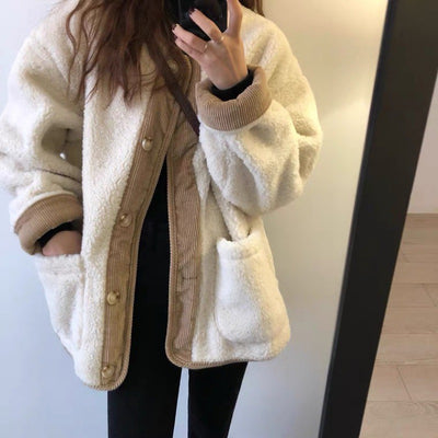 Abrigo Acolchado Térmico para Mujer con Detalles en Cuero Coordinado - Image 3