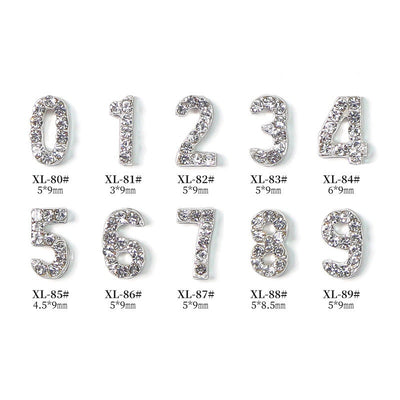 Decoraciones de Uñas de Diamante Brillante en Aleación Plateada - Image 14