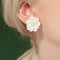 Aretes de Perla Blanca Minimalista Elegancia Fresca