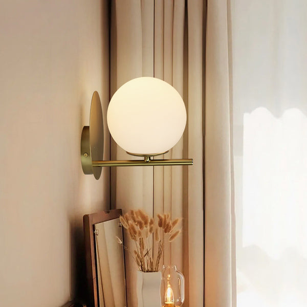 Lámpara de Pared Nórdica en Cobre y Vidrio