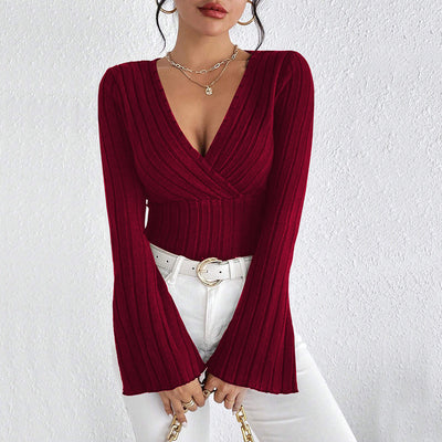 Blusa Base Layer Rojo Vino Cuello V Manga Acampanada Ajustada - Image 6