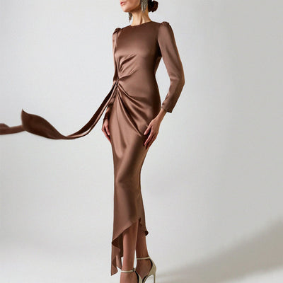 Vestido Slim Elegante con Detalle Asimétrico en Cadera - Image 4